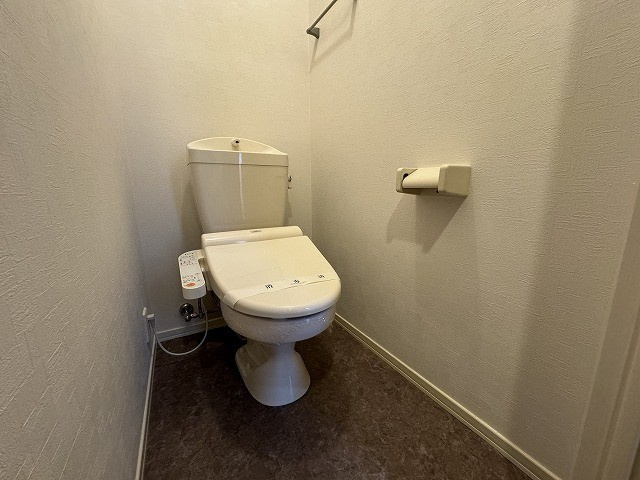 コンフォート住吉のトイレ