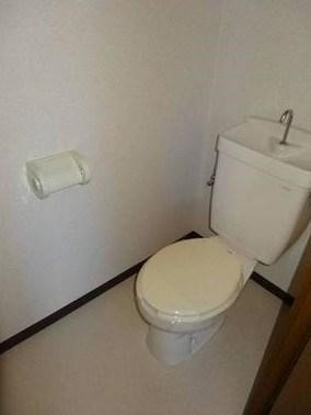 ルプレ荻窪のトイレ