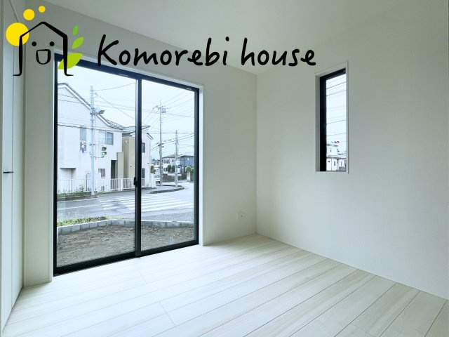 桶川市上日出谷南　6期　新築一戸建て　グラファーレ　01の洋室|26.9.7
