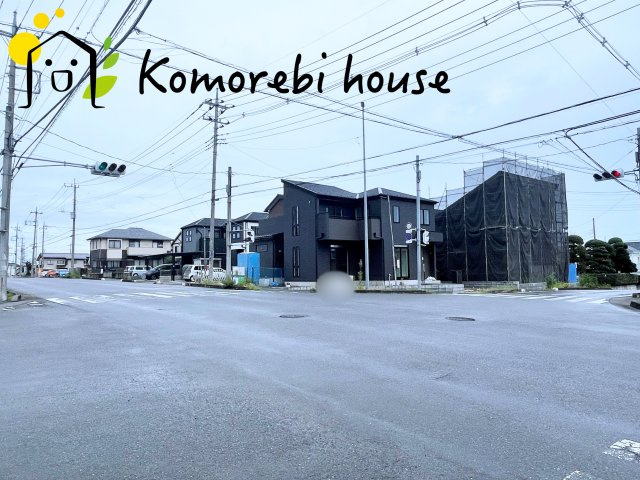 桶川市上日出谷南　6期　新築一戸建て　グラファーレ　01の前面道路含む現地写真|26.9.7