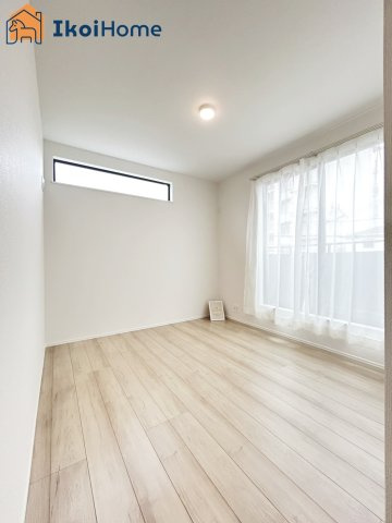 神戸市垂水区桃山台2丁目　新築戸建の収納|【ホームページに現地動画掲載中】●年中無休：当日予約可●フローリング材はナチュラルな美しさです！