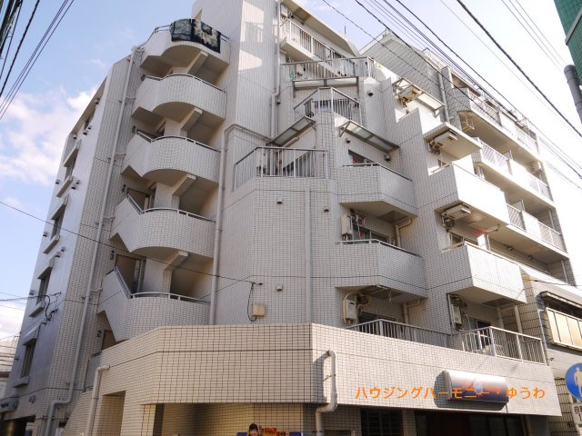 【外観】 | 大塚ダイカンプラザ | モダンでスタイリッシュな印象を与えるグレーを基調とした外観。