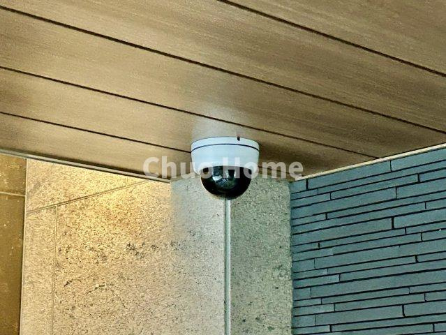 クレヴィア住吉の防犯設備|【防犯カメラ】何かあった時の大事な証拠になることももちろんなりますが、防犯というくらいですので大事なのは防犯カメラがあることによって抑止力につながることですよね。