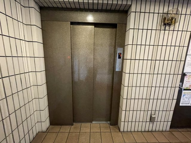 ライオンズマンション味酒町のその他共用部分|エレベーターです。