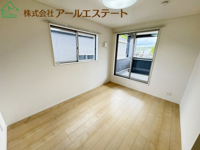 姫路市書写　　中古戸建の寝室