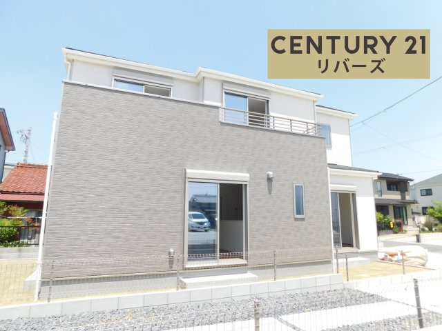 名古屋市港区東茶屋１丁目の新築一戸建の外観|☆残り１棟☆　　新価格！！いつでも見学出来ます♪（お問合せ当日、平日、水曜、夜間でもＯＫ）　長期優良住宅！　きれいな街並み♪　敷地５５．１８坪！　駐車並列３台ＯＫ　全室南向き♪　天然芝の広い庭付き