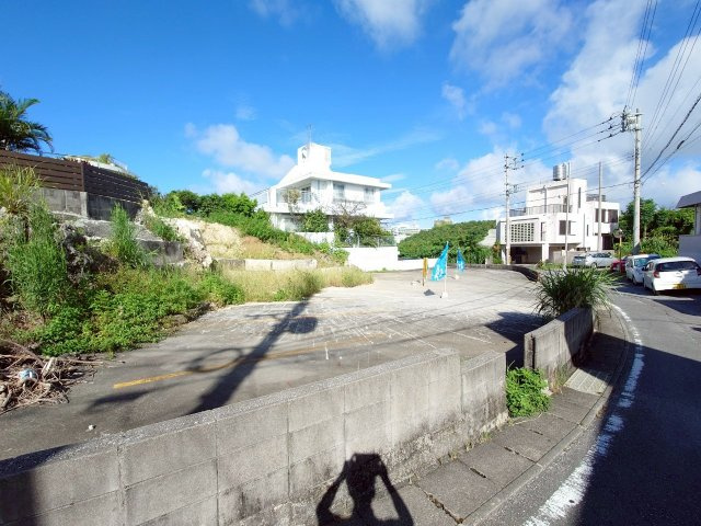 【売地】那覇市首里崎山町の前面道路含む現地写真