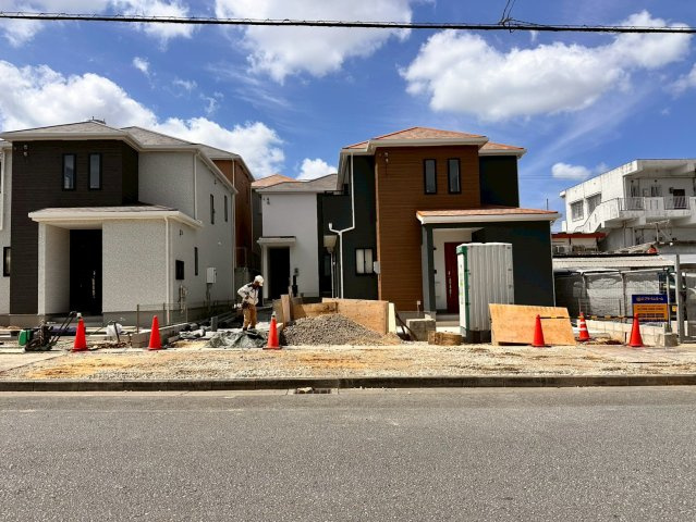 ＋＋うるま市江洲－H号棟（全１０棟）の前面道路含む現地写真|現地撮影2026.4月