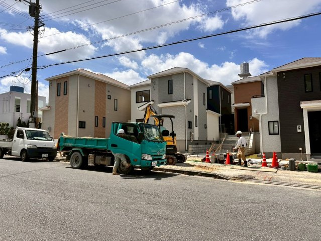 ＋＋うるま市江洲－H号棟（全１０棟）の前面道路含む現地写真|現地撮影2026.4月
