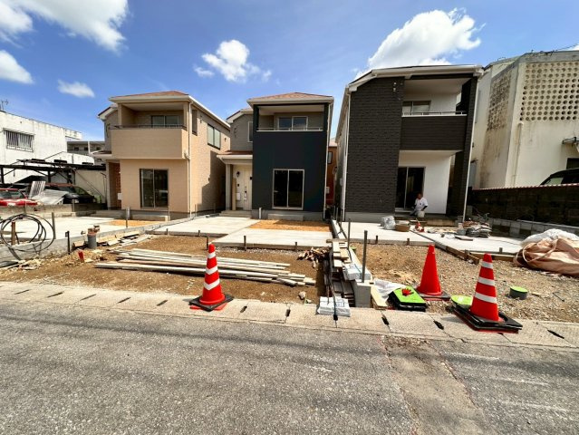 ＋＋うるま市江洲－H号棟（全１０棟）の前面道路含む現地写真|現地撮影2026.4月