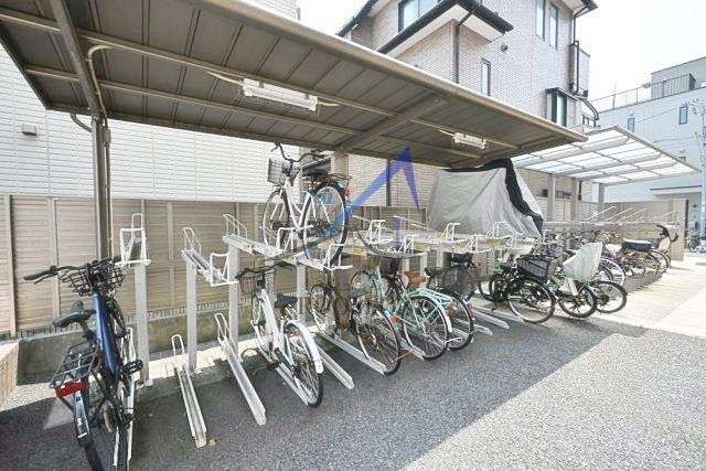 ドエル住吉のその他共用部分|駐輪場です。