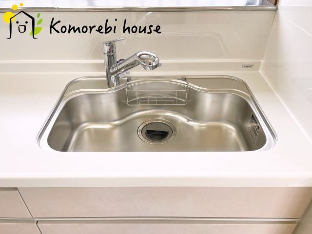 上尾市上野本郷　中古戸建のキッチン|お料理しやすいキッチンです