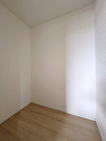 新築戸建・新築建売　桑折町東大隅第2　醸芳小・醸芳中の収納|WICは大容量でお部屋の中もスッキリ！
