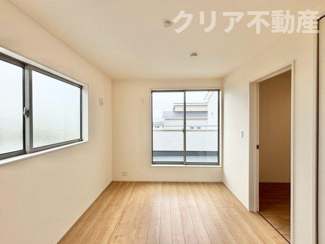 【洋室】 | 第12富士見町時沢3号棟　全室南向き☆