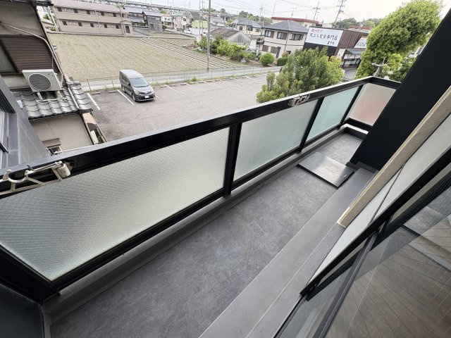 リバティーライフ枝吉のバルコニー