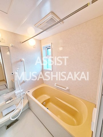小金井市中町２丁目戸建ての浴室