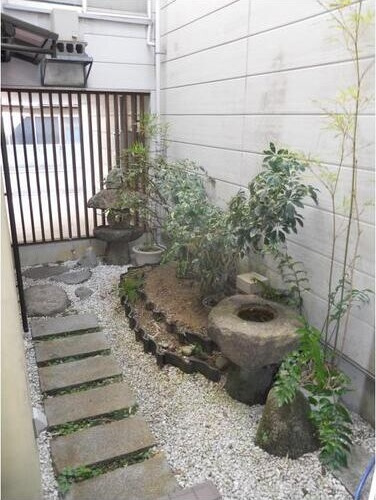 阪南町5丁目6-25貸家の庭