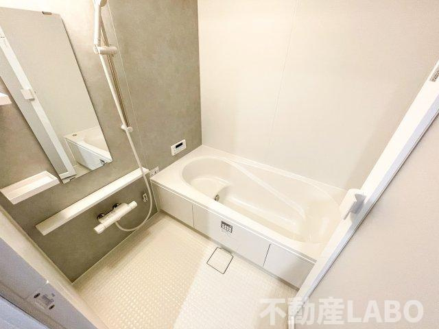 CASA PINO SOLOの浴室
