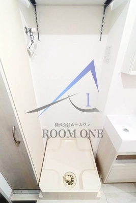 グランクオール青井EASTの設備|洗濯機置き場です。