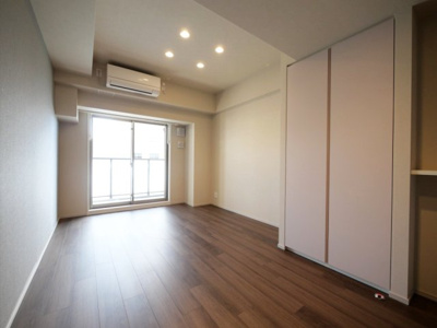【洋室】 | ザ・パークハビオ谷町六丁目テラス | 広々とした洋室です