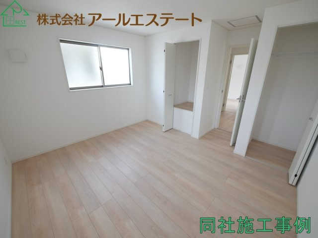 加古郡稲美町六分一 第9　　新築戸建の収納|同社施工事例