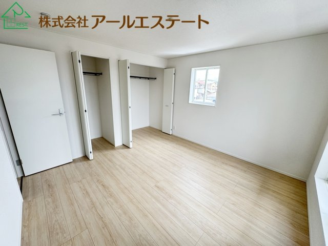 加古郡稲美町六分一 第9　　新築戸建の洋室