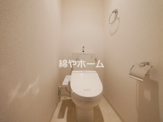 アスヴェル東本町Ⅱのトイレ|コンパクトで使いやすいトイレです