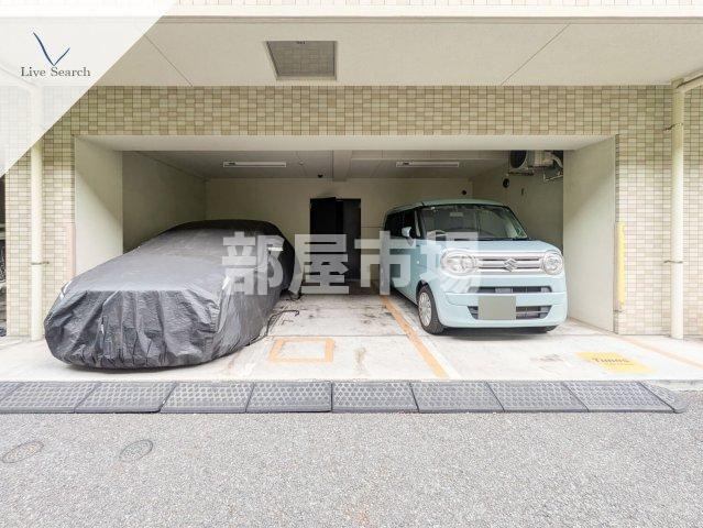 クレイシア両国の駐車場