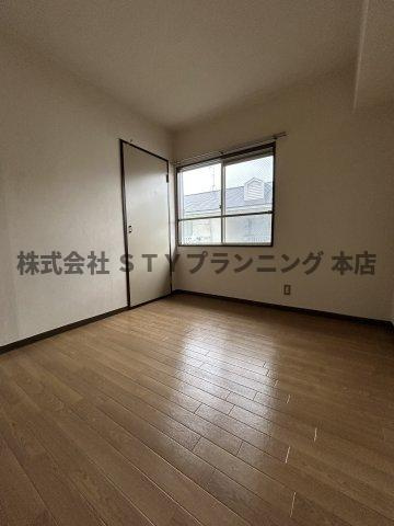 仲介手数料０円！エスポワール北久手ABの洋室