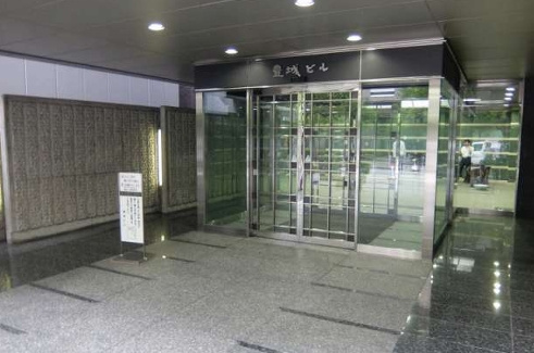 Ｄｕｏ心斎橋（旧：ＮＬＣ心斎橋アース）のエントランス
