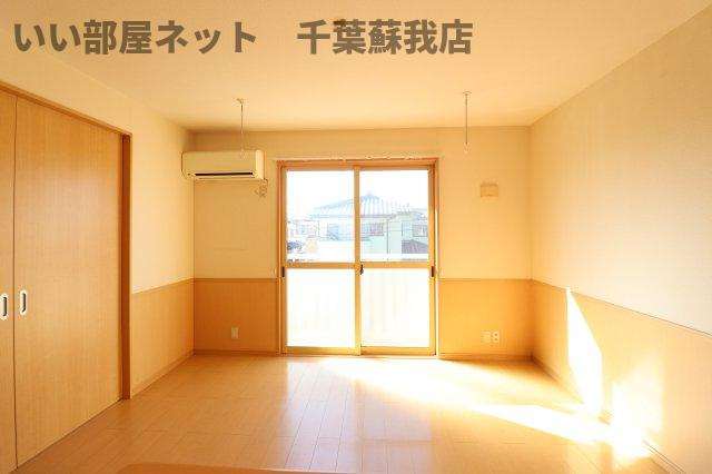 ソレアード　Ⅰの居間・リビング|ゆったり過ごせる居間です