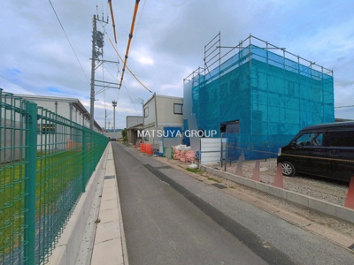 【前面道路含む現地写真】 | リーブルガーデン岡崎市福岡町-1号棟