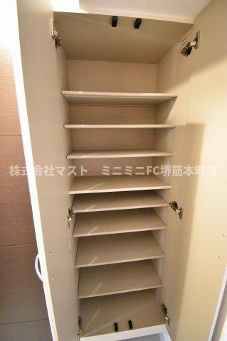 ギャラリー谷町の収納
