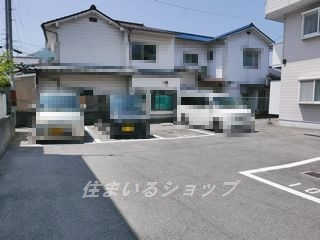 エルディム大下Ⅱの駐車場