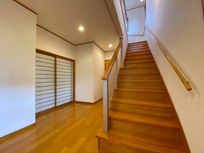 【内装】 | 【プレイワーク引野町2丁】平成18年建築・5SLDK・東南角地・土地128坪 | おしゃれな内装です