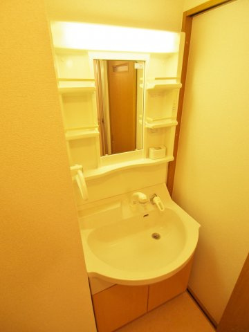 ドミール稲荷町の洗面所