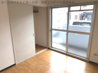 【居間・リビング】 | ラフィーネ壱番館 | ※イメージ　同物件別号室の写真