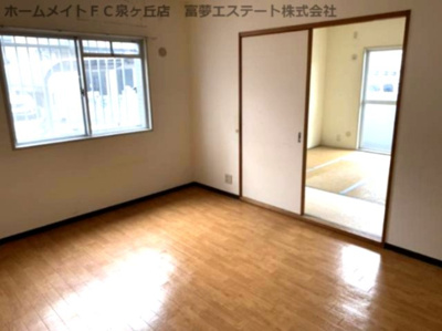 【居間・リビング】 | ラフィーネ壱番館 | ※イメージ　同物件別号室の写真