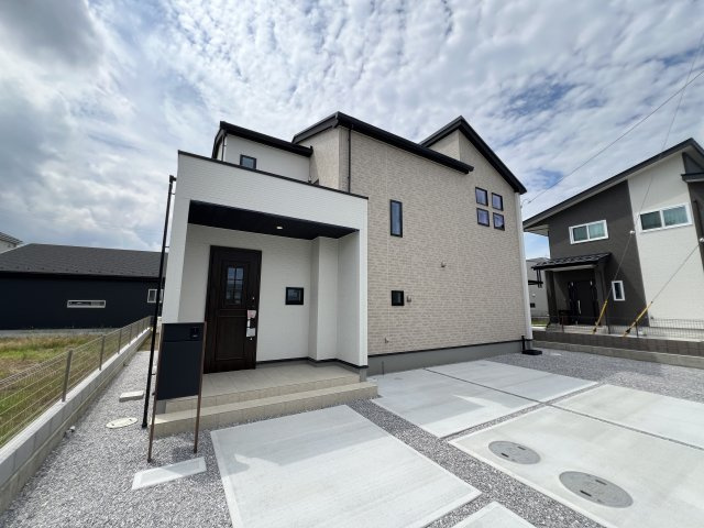 新築　富岡市下高瀬　GRAFARE　2号棟