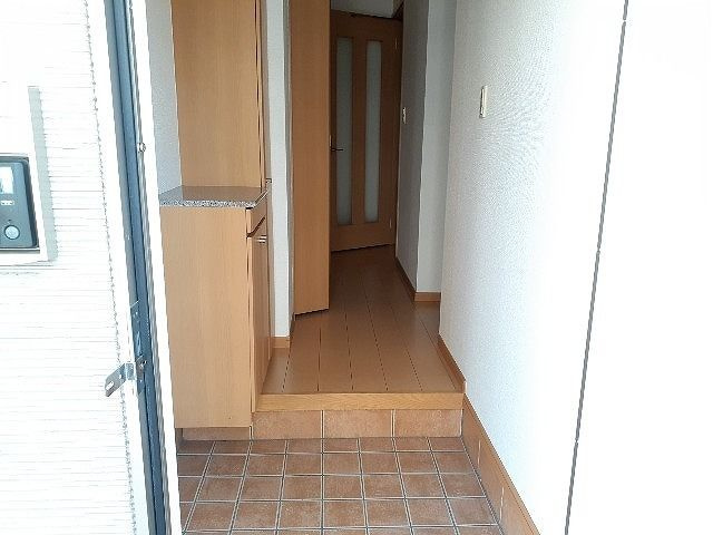 Ｐｉｓｏ　小本の玄関|収納もある玄関です