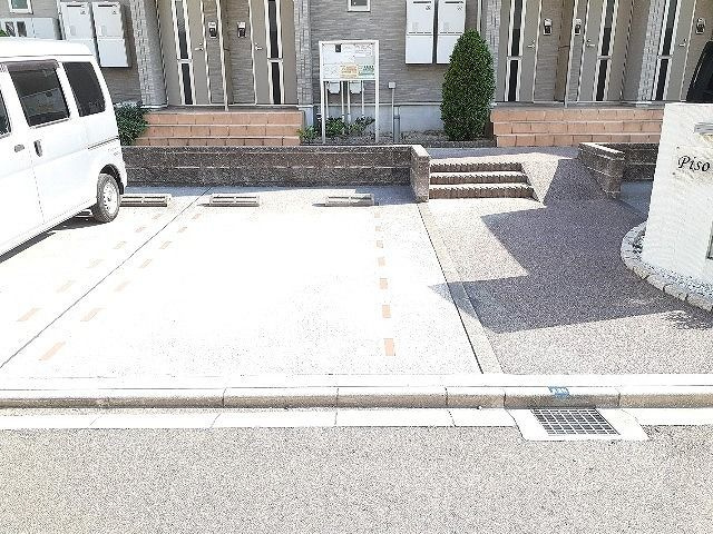 Ｐｉｓｏ　小本の駐車場|駐車場です