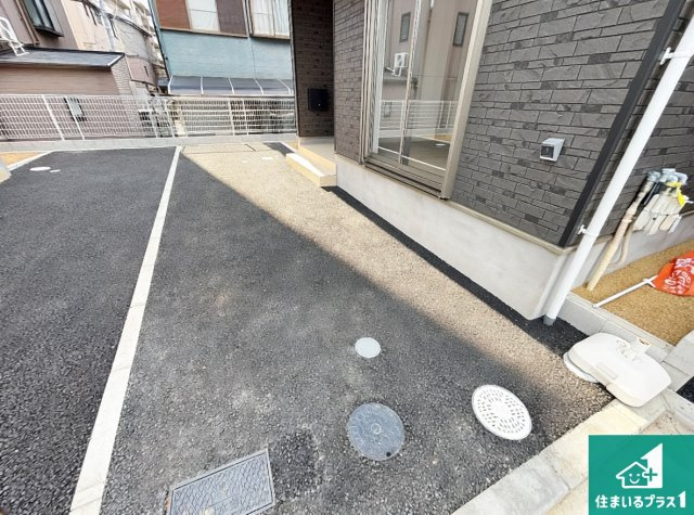 摂津市鳥飼和道　第1期　新築一戸建ての駐車場|駐車スペース！散水栓があるので、こまめに愛車を洗えます！