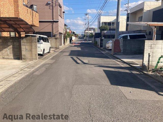 オール電化デザイナーズハウス高松市新北町建売①の前面道路含む現地写真|前面道路含む現地写真です