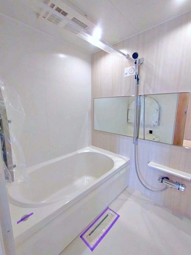 小平市花小金井２丁目の中古マンションの浴室