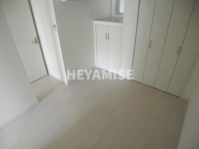  modern palazzoＮorth赤迫　A棟の居間・リビング