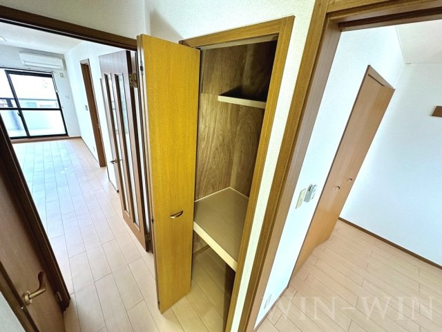 グラディオ 牛川の収納