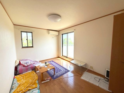 【洋室】 | 前橋市五代町　広々庭付き中古戸建