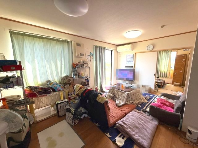 【居間・リビング】 | 前橋市五代町　広々庭付き中古戸建