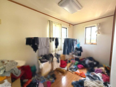 【洋室】 | 前橋市五代町　広々庭付き中古戸建