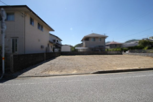 【特別価格　８月末まで】高知市瀬戸東町3丁目　新築戸建　①【全2区画】の外観|①　土地面積　128.83㎡（約38.97坪）　建物面積　100.54㎡（約30.41坪）